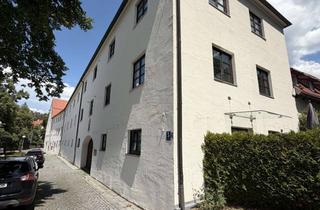 Wohnung kaufen in Franziskanerplatz, 87437 Lenzfried, Charmante Wohnung in altem Franziskanerkloster - LEERSTEHEND