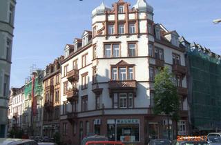 Wohnung mieten in 69115 Weststadt, Einzigartige Altbauwohnung - Lichtdurchflutet