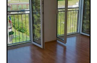 Wohnung mieten in Stolzwiese 23, 65510 Idstein, Platz für neue Ideen: 3,5-Zimmer-Wohnung in Idstein