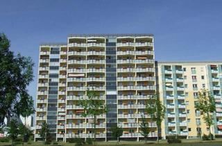 Wohnung mieten in Albert-Schweitzer-Straße 32, 02977 Hoyerswerda, Single-Wohnung in Aufzugsetage