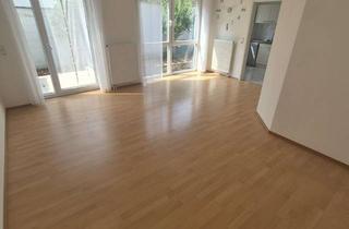 Wohnung mieten in 63110 Rodgau, Renovierte, moderne & gepflegte 2-Zimmer-Maisonette-Wohnung mit Terrasse & Stellplatz!