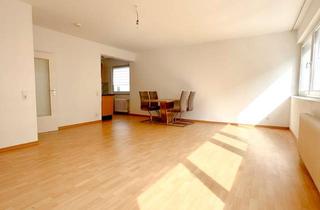 Wohnung mieten in Königstraße 118, 47798 Stadtmitte, Schöne, helle 42 qm² Wohnung. Königstraße 118 in 47798 KR 1. Etage für 1 P.
