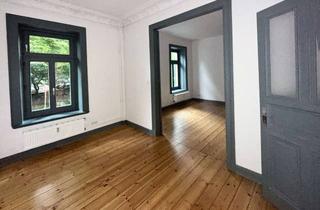 Wohnung mieten in Paulsenplatz, 22769 Altona-Altstadt, 4-Zi-Altbau-Whg., Paulsenplatz 3, Altona, Besichtigung: 16.08.26 von 11-13 Uhr