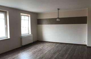 Wohnung mieten in Böhlener Straße, 04571 Rötha, Familienfreundliche 3-Raum-Wohnung - direkt am Markt!