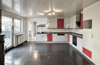Haus kaufen in 69207 Sandhausen, *** Doppeltes Glück in Sandhausen: Zwei Häuser - ideal für Investoren & Familien ***