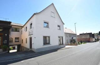 Einfamilienhaus kaufen in 63872 Heimbuchenthal, Wohnen im Grünen – Großzügiges Einfamilienhaus mit Entwicklungspotenzial!