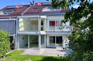 Haus kaufen in 71229 Leonberg, Familien-Zuhause in begehrter Lage: Bj. 2008, ca. 247 m² Wfl. mit Garten & Kamin