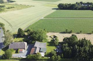 Bauernhaus kaufen in 47551 Bedburg-Hau, Rarität! 40339qm Grundstück, Bauernhaus mit Stallungen, Ländereien und eigenem Wald...