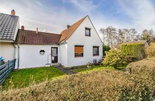 Doppelhaushälfte kaufen in 28719 Burg-Grambke, Modernisierte Doppelhaushälfte mit Garage und großem Grundstück in Top-Lage von Burg-Grambke