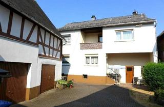 Haus kaufen in 35630 Ehringshausen, Vielseitig nutzbares Anwesen - ruhige Lage - ebener Garten!