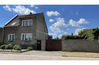 Haus kaufen in 39249 Pömmelte, Wohnimmobilie mit Zufahrt