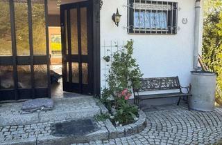 Haus mieten in Gotenstraße, 65232 Taunusstein, Großzügiges Einfamilienhaus mit Garten, Terrasse und Balkon in ruhiger Lage von Taunusstein