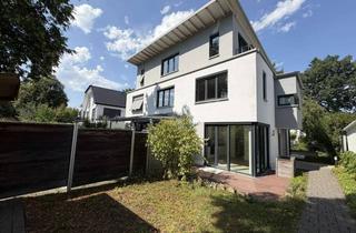 Haus mieten in Herterichstraße 66, 81477 München, Familienfreundliches Reiheneckhaus mit idyllischem Garten und Einbauküche