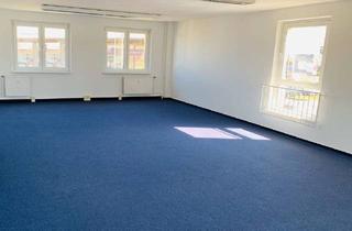 Büro zu mieten in 10318 Berlin, Helle Büroräume in Bürogemeinschaft in Berlin-Karlshorst