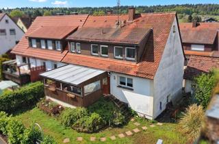 Doppelhaushälfte kaufen in 75210 Keltern, Ihr Zuhause mit Perspektive: Charmante Doppelhaushälfte mit Garten in Keltern-Weiler
