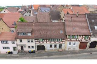 Einfamilienhaus kaufen in 75031 Eppingen, Denkmalobjekt in zentrumsnaher Lage mit viel Entwicklungsspielraum