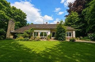 Villa kaufen in 51069 Köln, Im privaten Bieterverfahren: Sofort verfügbar - Architektenvilla in begehrter Lage von Köln-Dünnwald