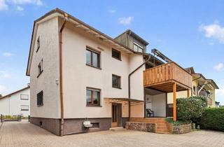 Haus kaufen in 75196 Remchingen, Zweifamilienhaus mit großem Garten, schönem Ausblick und viel Potenzial
