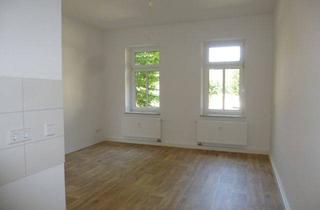 Wohnung mieten in Rudolf-Breitscheid-Straße 29, 09557 Flöha, gemütliche 2-Zimmer-Wohnung mit modernem Bad und Dusche