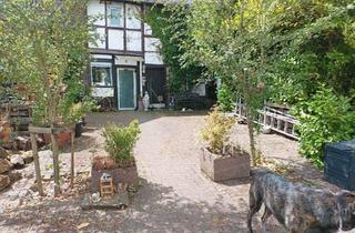 Haus kaufen in 53894 Mechernich, Mechernich - Altes Fachwerkhaus mit großem Grundstück zu verkaufen