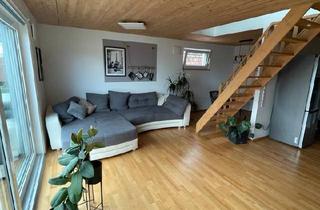 Wohnung kaufen in 78224 Singen, Singen (Hohentwiel) - Helle 2,5 Zimmer Wohnung in Zentraler Lage