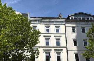 Wohnung kaufen in 22767 Hamburg, Hamburg - Gemütliche Endetagenwohnung mit Potential im Herzen Altonas