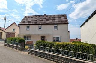 Einfamilienhaus kaufen in 97494 Bundorf, Bundorf - Kleines Einfamilienhaus mit Nebengebäude im Altort von Bundorf