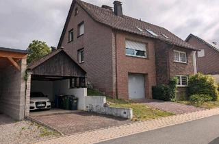 Haus kaufen in 33039 Nieheim, Nieheim - 2 Familien Haus mit Carport, Wintergarten und Sauna