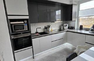 Wohnung kaufen in 40880 Ratingen, Ratingen - Schöne Eigentumswohnung in Ratingen mit 2 Balkonen
