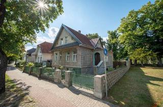 Einfamilienhaus kaufen in 19309 Lenzen, Lenzen (Elbe) - Stadthaus mit großem Potenzial, Innenhof & Keller in Lenzen