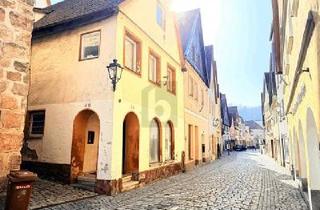 Mehrfamilienhaus kaufen in 95326 Kulmbach, Kulmbach - AUSBAUPROJEKT FÜR MODERNES STUDENTENWOHNEN