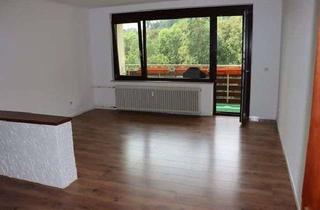 Wohnung kaufen in Löffelstelzer Straße 42, 97980 Bad Mergentheim, 3-Zi.-Wohnung mit Aufzug, Stellplatz, Balkon und Keller am Ortsrand von Bad Mergentheim
