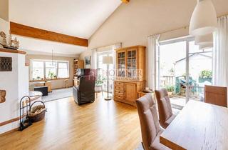 Wohnung kaufen in 84032 Wolfgang, Ein Zuhause zum Wohlfühlen – Stilvolle Etagenwohnung mit Kaminofen und sonnigem Balkon