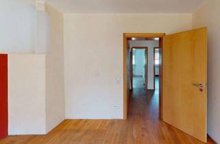 Wohnung kaufen in 58095 Hochschulviertel, ATTRAKTIVE 3-ZIMMER-WOHNUNG MIT BALKON UND FUNKTIONALEM GRUNDRISS !!!