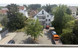 Wohnung kaufen in Friedlandstraße, 74177 Bad Friedrichshall, Ideale Kapitalanlage-Attraktive, vermietete 2-Zi-Dachgeschossw. mit Balkon, Stellplatz, Aufzug uvm.