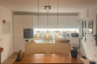 Wohnung mieten in Dannerckerstrasse 15/17, 70180 Mitte, Helle, modern sanierte 3-Zimmer-Wohnung mit Balkon & Dachterrasse – zentral & ruhig in Stuttgart