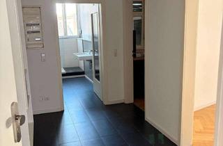 Wohnung mieten in Marktstraße 37, 77933 Lahr, Wohnen mit Charakter: 2024 komplett sanierte 2,5-Zimmer-Altbau in zentraler Lage von Lahr