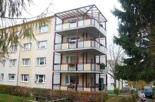 Wohnung mieten in Dr.-Otto-Nuschke-Straße 21, 07937 Zeulenroda-Triebes, 3-Raum-Wohnung in Zeulenroda-West