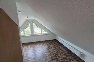 Wohnung mieten in 27798 Hude, 2-Zimmer-Dachgeschosswohnung im Huder Ortskern