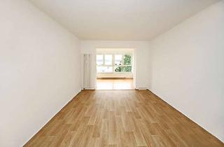Wohnung mieten in Martin-Rinkart-Straße 21, 06295 Lutherstadt Eisleben, Großzügige 4-Raumwohnung mit Balkon