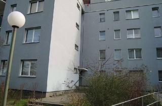 Wohnung mieten in Reichweindamm 16, 13627 Charlottenburg, 2-Zimmer-Wohnung mit modernisiertem Wannenbad - Selbstrenovierer gesucht
