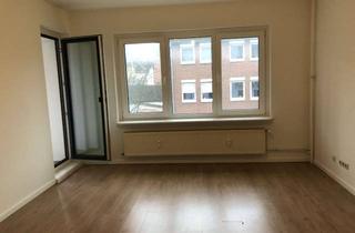 Wohnung mieten in Rosengarten 19 A, 22880 Wedel, Großzügig geschnittene 3,5-Zimmerwohnung mit Balkon und neuer Küche frei ab 1. September 2026