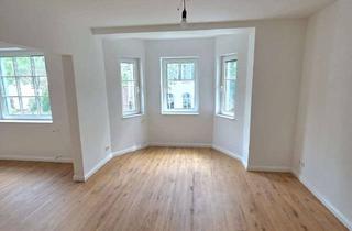 Wohnung mieten in Rubensstraße 23, 41063 Mönchengladbach, Kernsanierte 4-Zimmer-Gartenwohnung in stilvollem Altbau am Bunten Garten