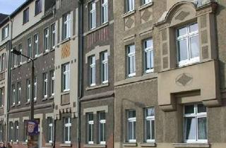 Wohnung mieten in Friedrichplatz, 04860 Torgau, 3-Raum-Altbauwohnung im 4. Geschoss
