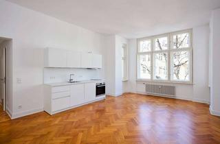 Wohnung mieten in Prager Straße, 10779 Wilmersdorf, Stilvoll wohnen: Modernisierte 2-Zimmer-Wohnung in Wilmersdorf
