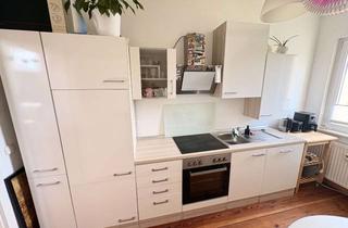 Wohnung mieten in Ihlenfelder Straße 17, 17034 Industrieviertel, 1-Raum Dachgeschosswohnung mit EBK