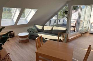 Wohnung mieten in Große-Leege-Straße 50 A, 13055 Alt-Hohenschönhausen, Lichtdurchflutete Dachgeschosswohnung mit Einbauküche wartet auf Sie!