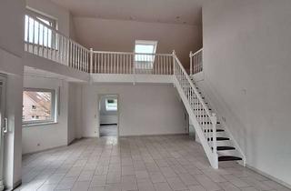 Wohnung mieten in Elsa-Brandström-Str., 45739 Oer-Erkenschwick, Attraktive Wohnung über 2 Etagen mit Balkon zu vermieten!