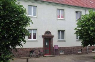 Wohnung mieten in Luckauer Str. 28, 03253 Doberlug-Kirchhain, Neu renovierte 3-Raumwohnung im Altbau