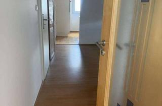 Wohnung mieten in Kanonen Straße 22, 63303 Dreieich, Lebendiges Miteinander: 2,5-Zimmer-Wohnung in Dreieich